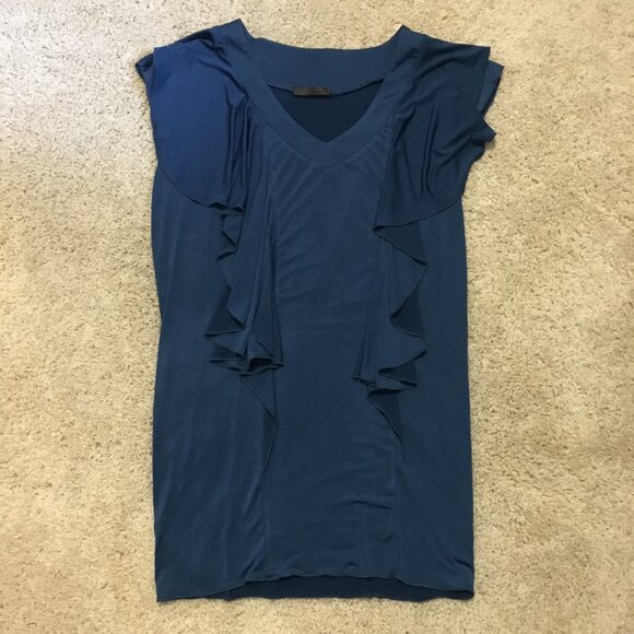 Pepper Plus Slinky Navy Blue Ruffled Long Sleeveless Top - Picture 10 of 14